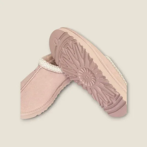 NWOB - UGG Women's Tasman Sheepskin Slipper (SKU#0432) - Picture 7 of 7